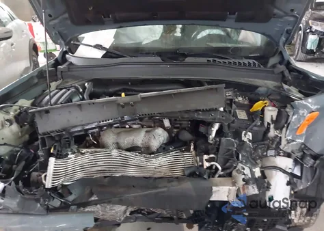 2018 Jeep Renegade Latitude 4X4 из США, поврежденный, VIN ZACCJBBB4JPH17324